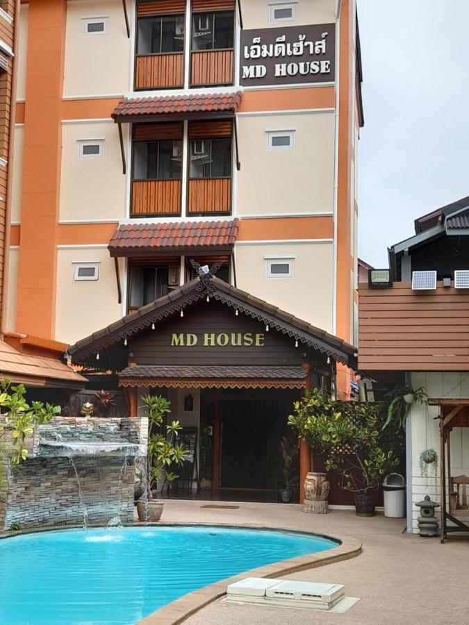 Md House Hotell Chiang Mai Exteriör bild