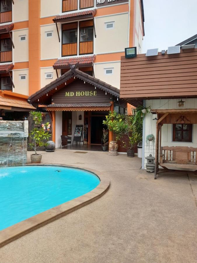 Md House Hotell Chiang Mai Exteriör bild
