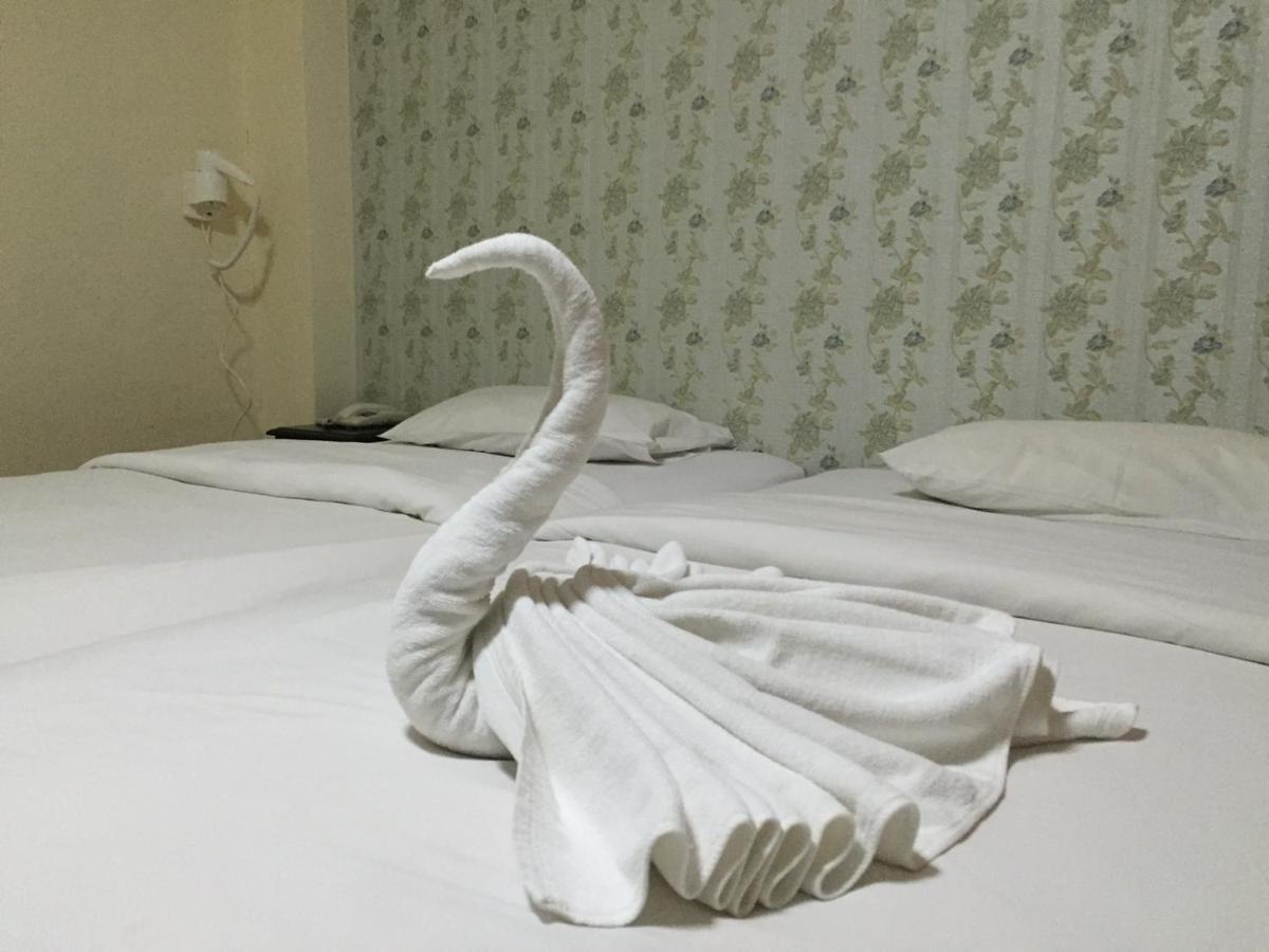 Md House Hotell Chiang Mai Exteriör bild