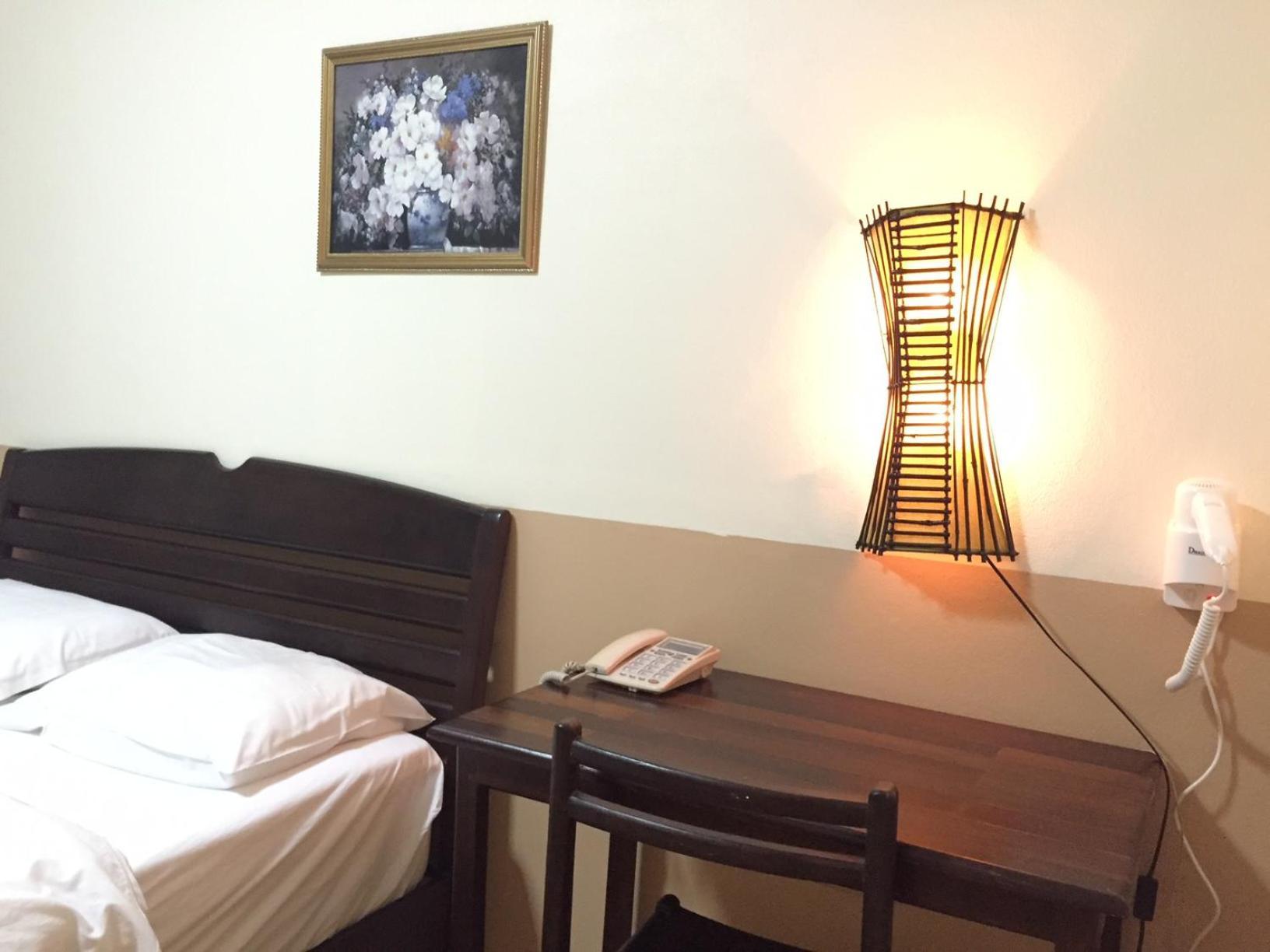 Md House Hotell Chiang Mai Rum bild