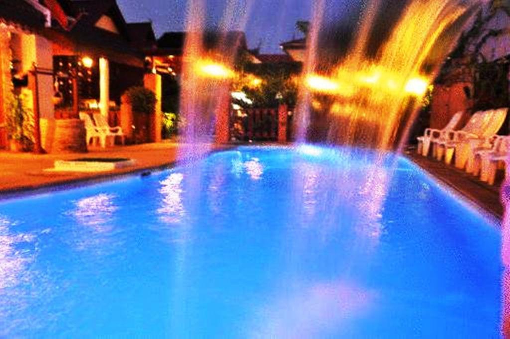 Md House Hotell Chiang Mai Exteriör bild